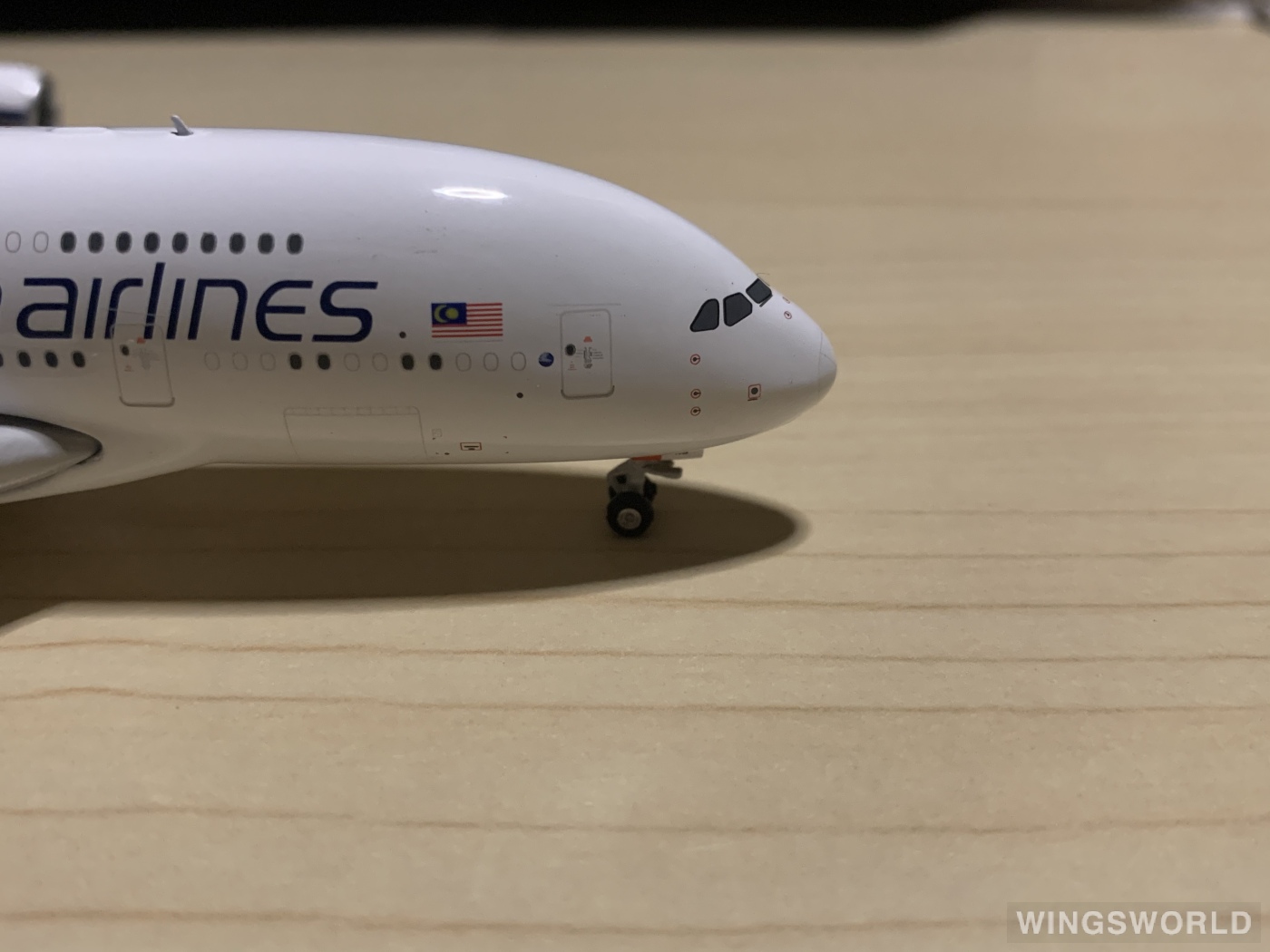 Phoenix 1:400 PH04341 Malaysia Airlines 马来西亚航空 Airbus A380-800 9M-MNB