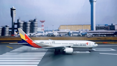 Asiana 韩亚航空 Boeing 777-200 HL7755 Hi Seoul 亚洲之魂 PH10241 Phoenix 1:400