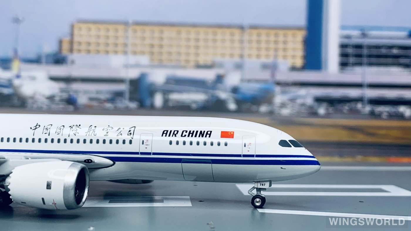 Phoenix 1:400 PH10238 Air China 中国国际航空 Boeing 787-8 B-2787