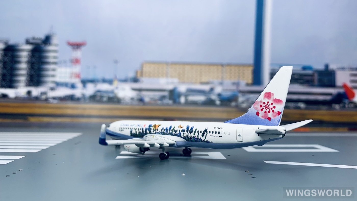 Phoenix 1:400 PH10138 China Airlines 中华航空 Boeing 737-800 B-18610