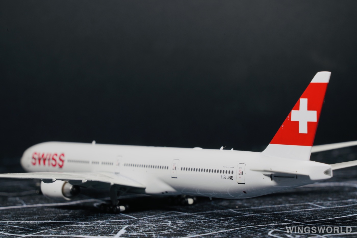 Phoenix 1:400 PH04021 Swiss 瑞士国际航空 Boeing 777-300ER HB-JNB