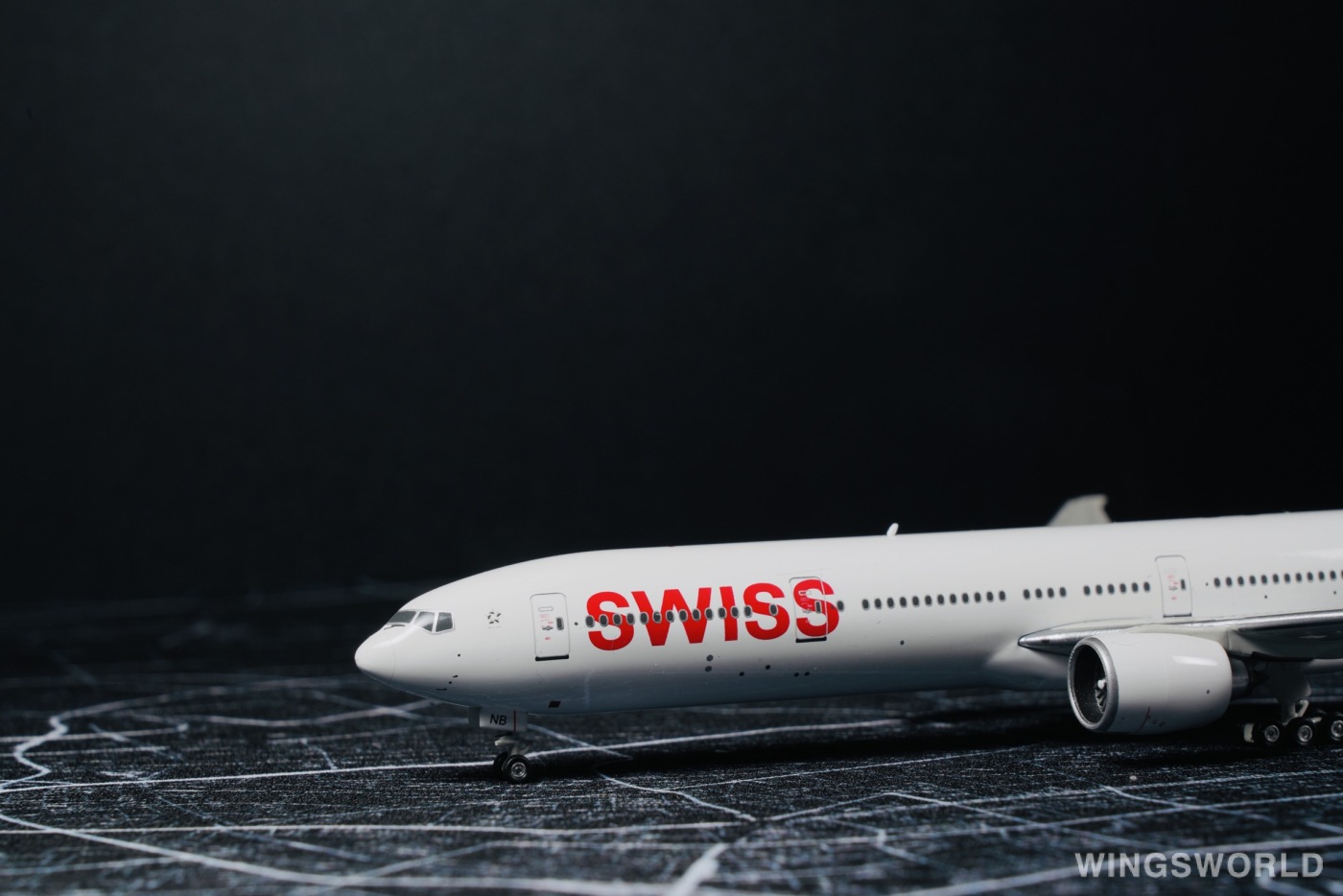 Phoenix 1:400 PH04021 Swiss 瑞士国际航空 Boeing 777-300ER HB-JNB