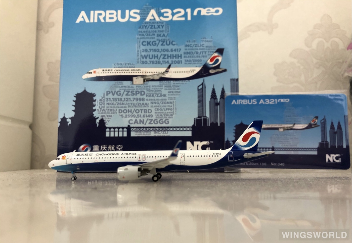 NGmodels 1:400 NG13007 Chongqing Airlines 重庆航空 Airbus A321neo B-30E3