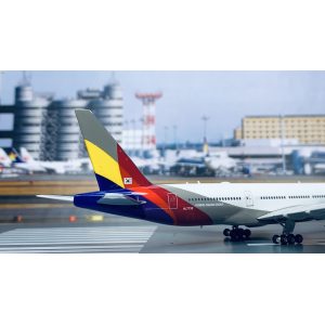 Asiana 韩亚航空 Boeing 777-200ER HL7732  PH10687 Phoenix 1:400