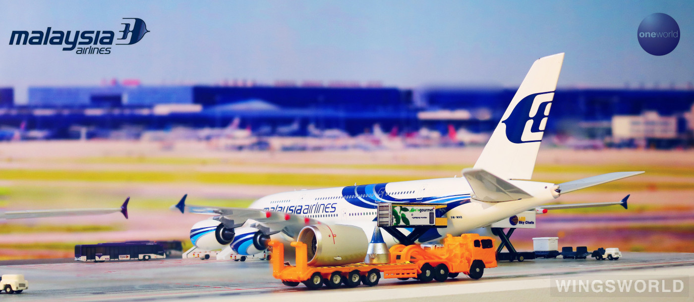 Phoenix 1:400 PH04341 Malaysia Airlines 马来西亚航空 Airbus A380-800 9M-MNB