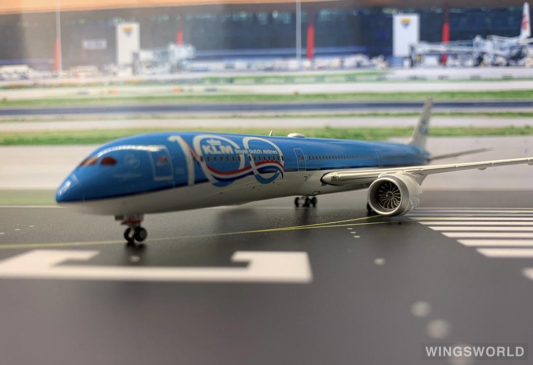 Geminijets 1:400 GJKLM1890 KLM 荷兰皇家航空 Boeing 787-10 PH-BKA