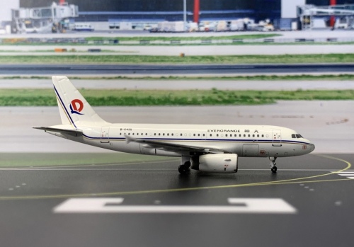 400 sky-pm-017 evergrande group 恒大集团 airbus a319 b-6435 恒大