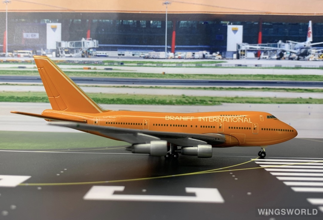 Geminijets 1:400 GJBNF009 Braniff 布兰尼夫国际航空 Boeing 747SP N603BN