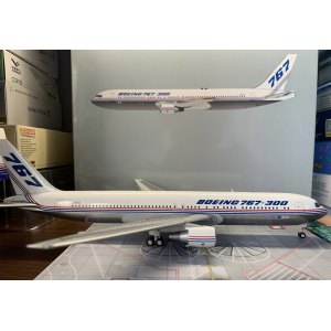 Boeing 波音公司 Boeing 767-300 N767S  LH2111 JC Wings 1:200