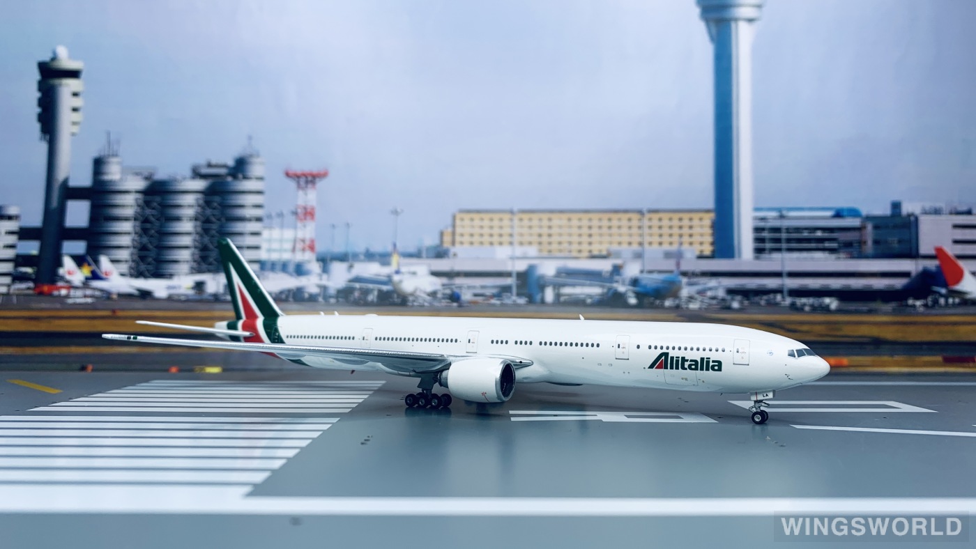 Phoenix 1:400 PH11399 Alitalia 意大利航空 Boeing 777-300 EI-WLA