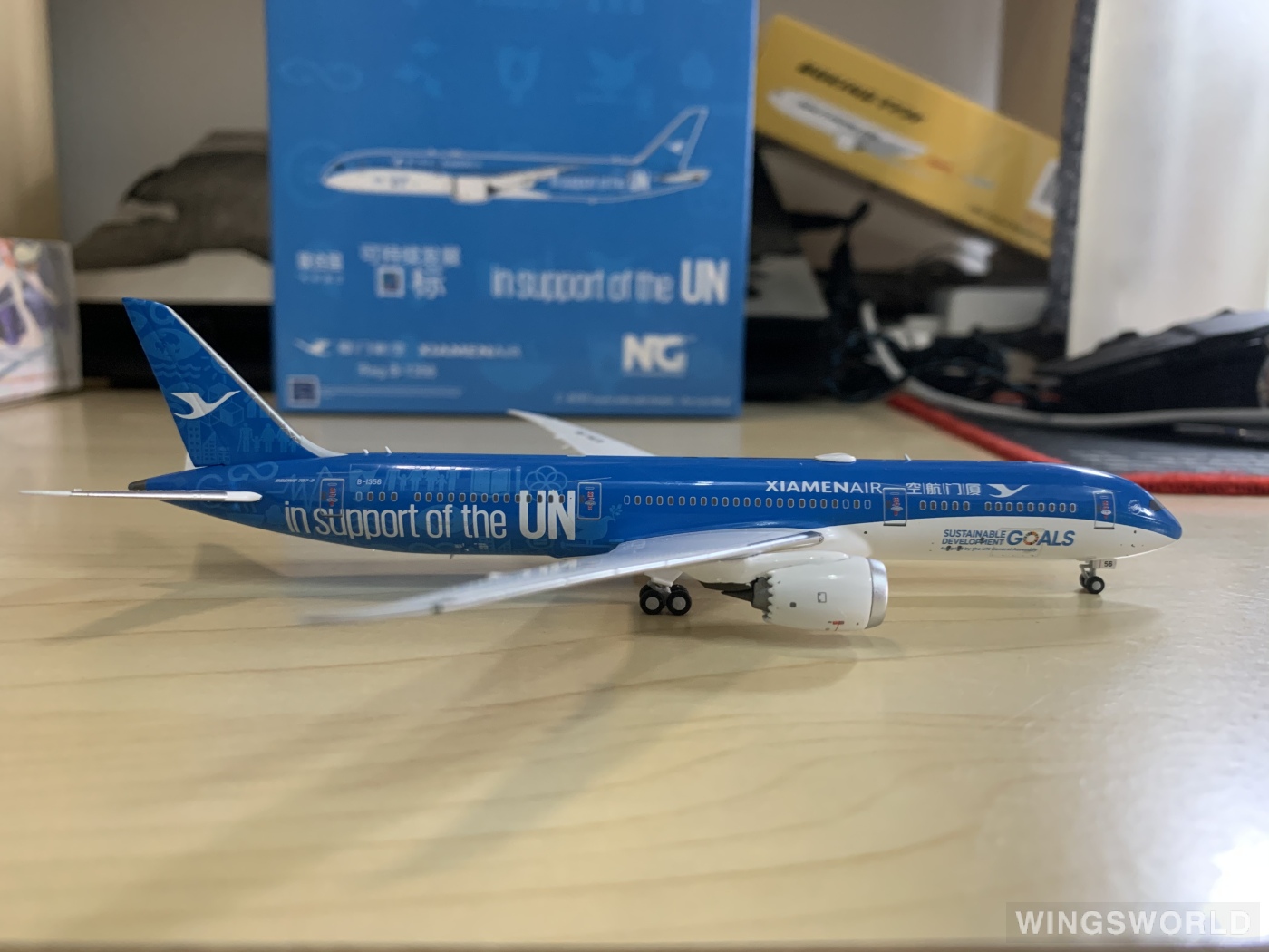 NGmodels 1:400 NG55052 XiamenAir 厦门航空 Boeing 787-9 B-1356