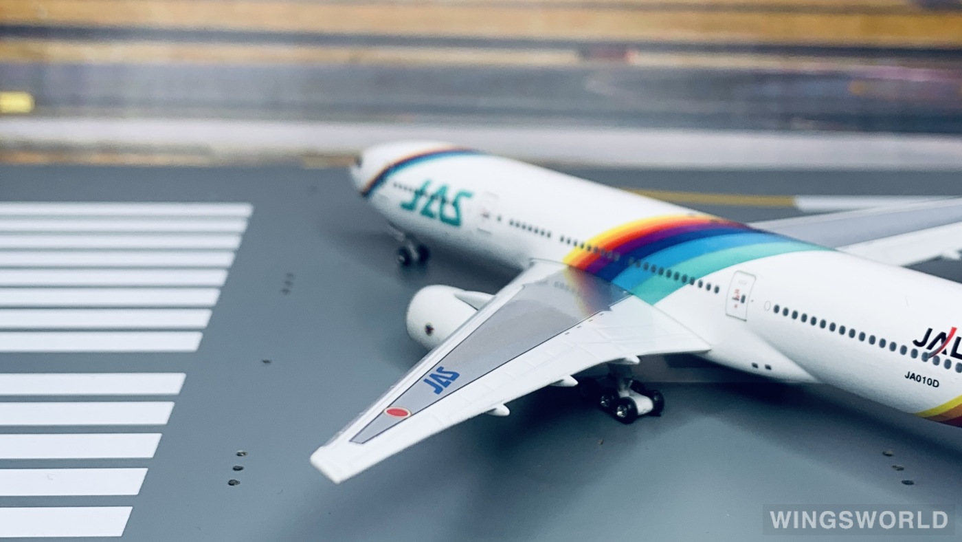 Phoenix 1:400 PH10235 JAS 日本佳速航空 Boeing 777-200 JA010D