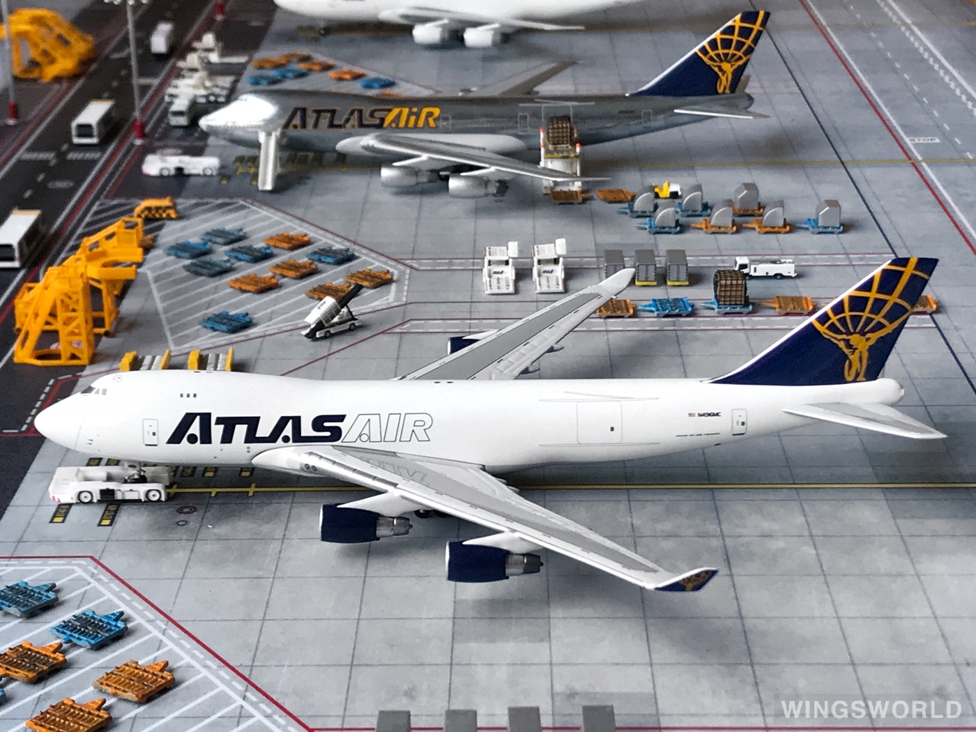 Big Bird 1:400 BB4-2004-58 Atlas Air 阿特拉斯航空 Boeing 747-400 N496MC