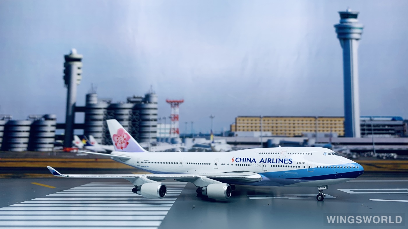 Phoenix 1:400 PH04334 China Airlines 中华航空 Boeing 747-400 B-18215