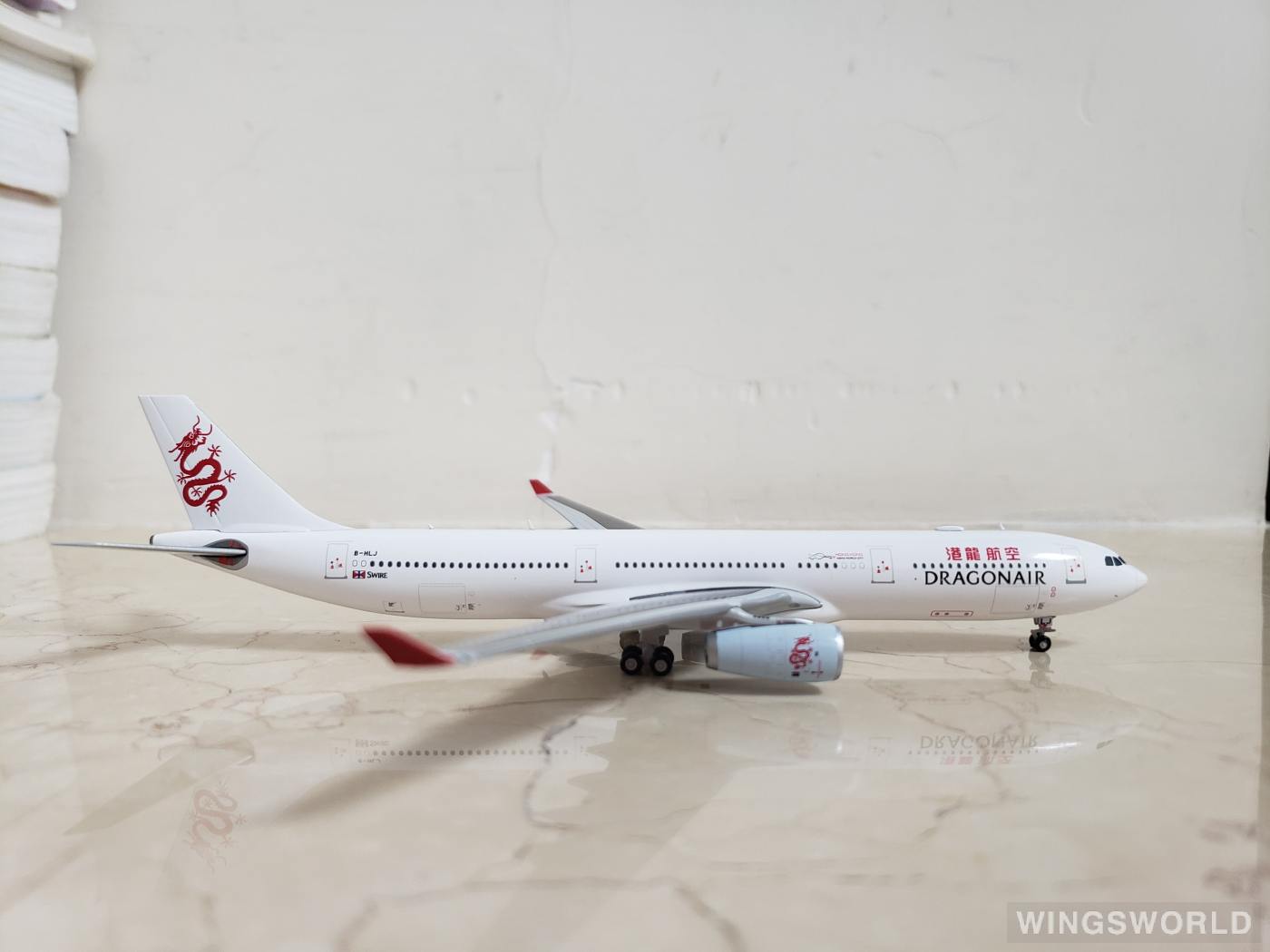 JC Wings 1:400 EW4333003 Dragonair 港龙航空 Airbus A330-300 B-HLJ