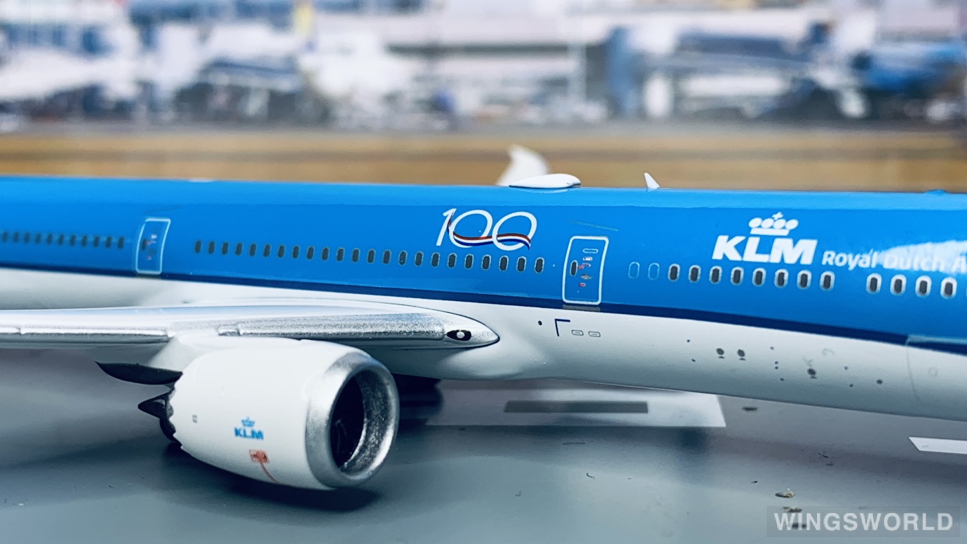 Phoenix 1:400 PH11643 KLM 荷兰皇家航空 Boeing 787-10 PH-BKC