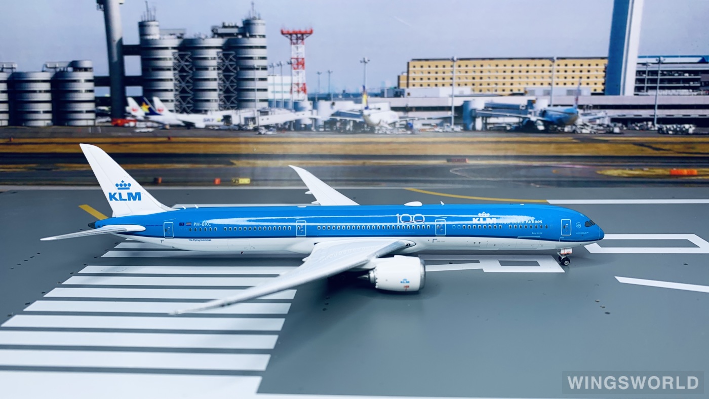 Phoenix 1:400 PH11643 KLM 荷兰皇家航空 Boeing 787-10 PH-BKC