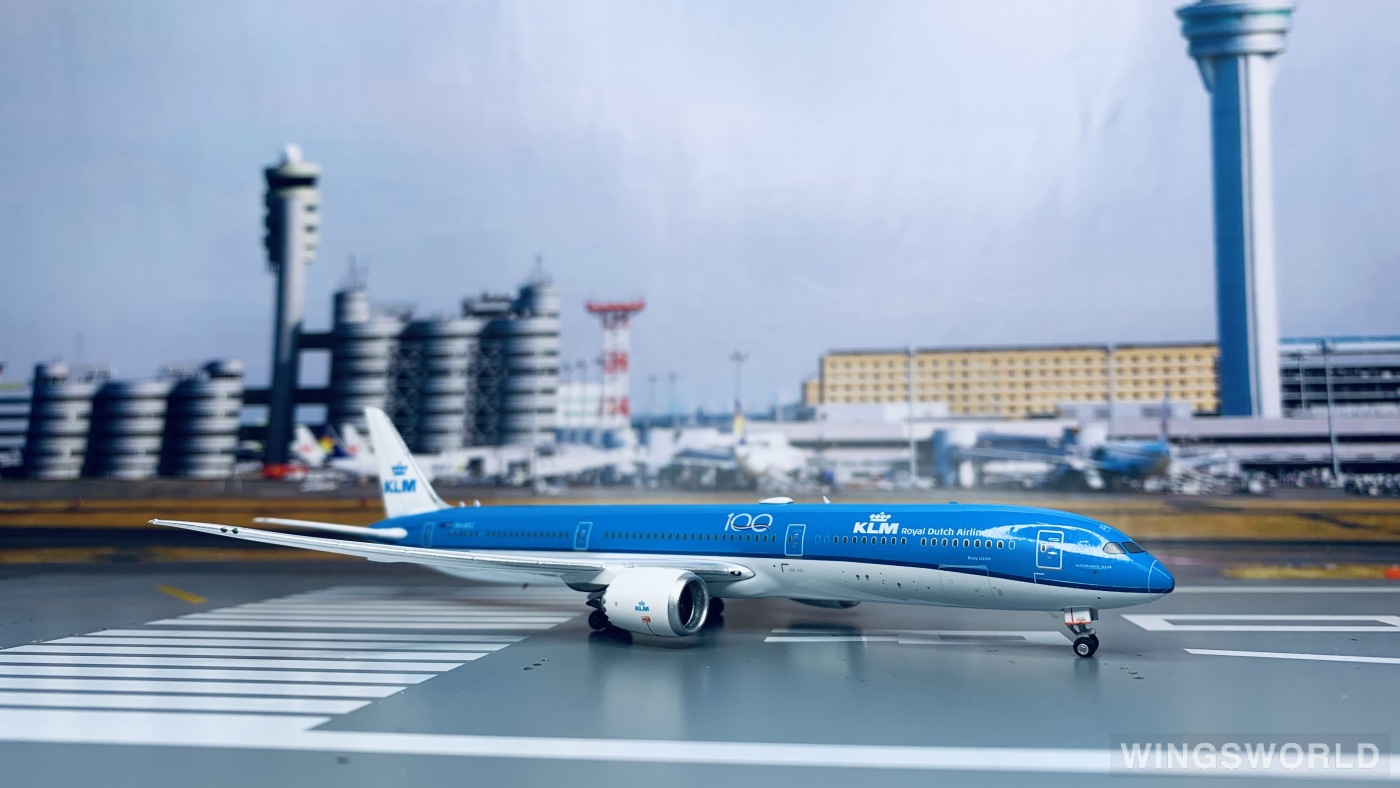 Phoenix 1:400 PH11643 KLM 荷兰皇家航空 Boeing 787-10 PH-BKC