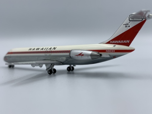 Hawaiian Airlines 夏威夷航空 McDonnell Douglas DC-9 N903H  NM4903 netmodels@ 1:400