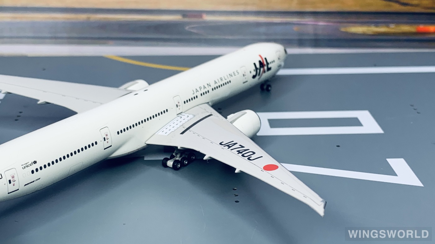 Phoenix 1:400 PH10566 Japan Airlines 日本航空 Boeing 777-300ER JA740J