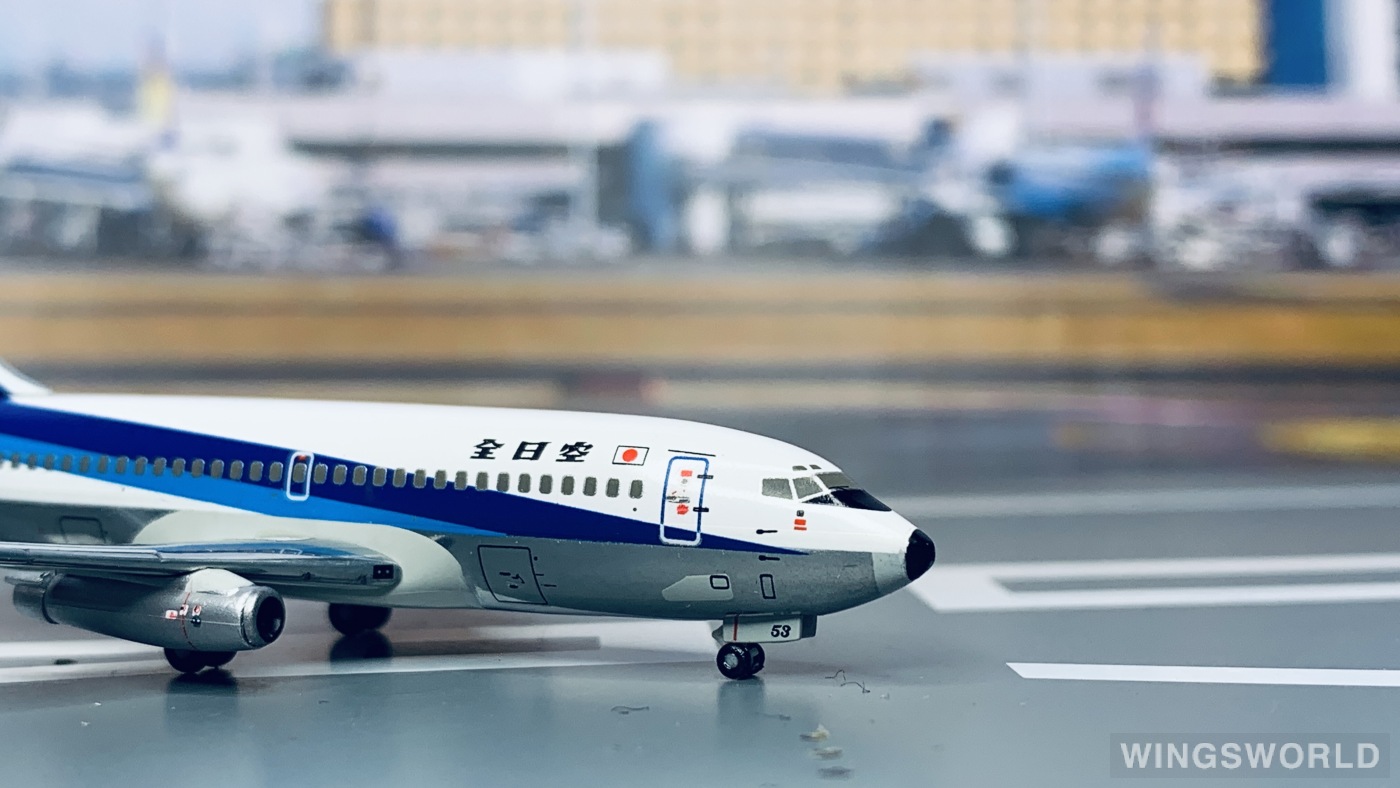 Hogan 1:400 NH40037 ANA 全日空 Boeing 737-200 JA8453