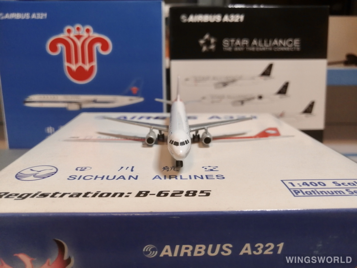 Phoenix 1:400 PH10261 Sichuan Airlines 四川航空 Airbus A321 B-6285