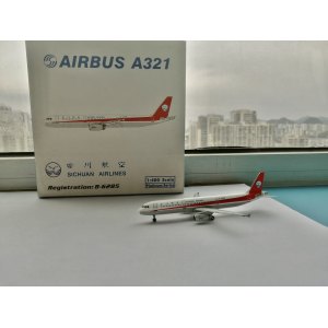 Sichuan Airlines 四川航空 Airbus A321 B-6285  PH10261 Phoenix 1:400
