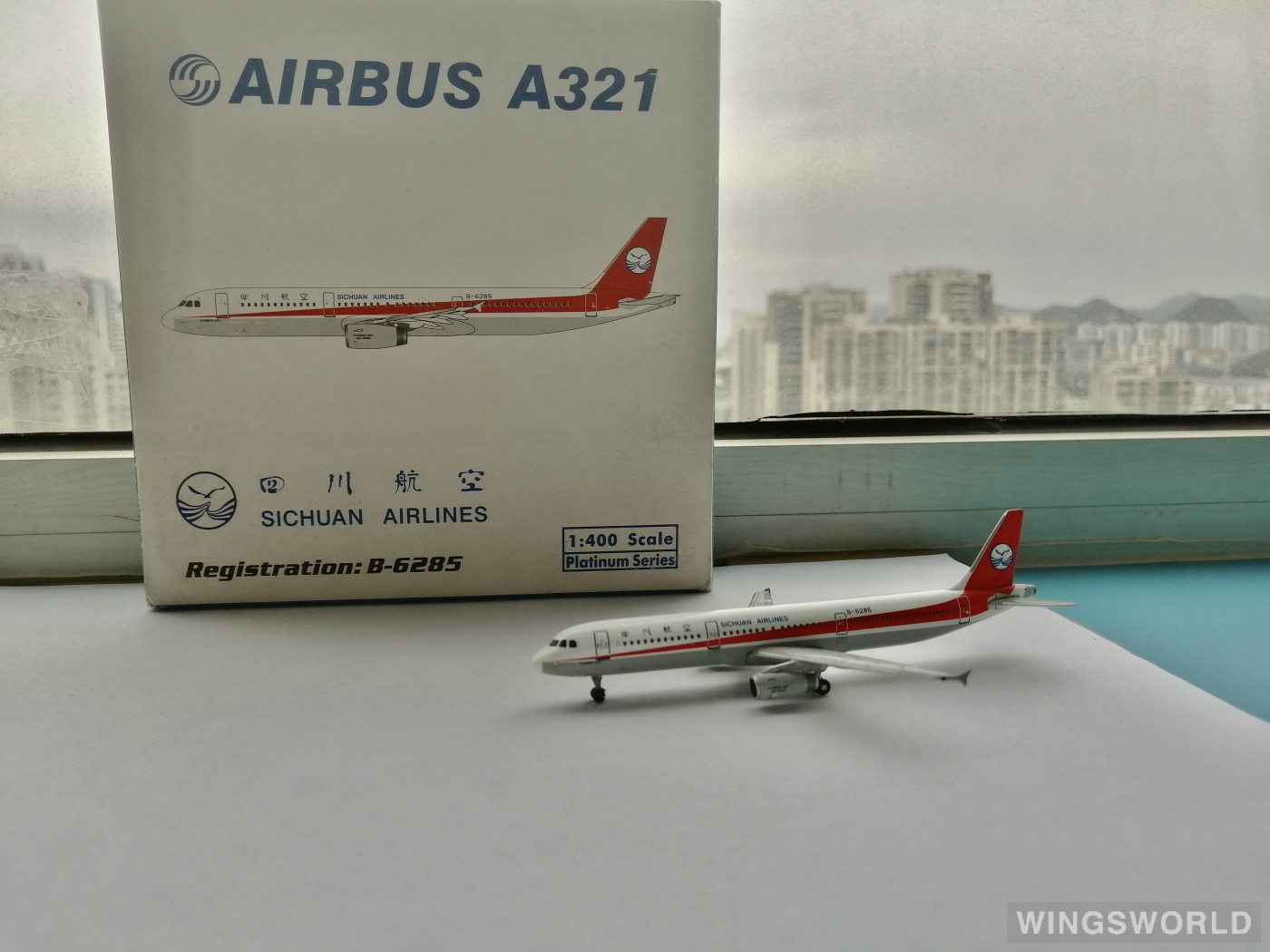 Phoenix 1:400 PH10261 Sichuan Airlines 四川航空 Airbus A321 B-6285