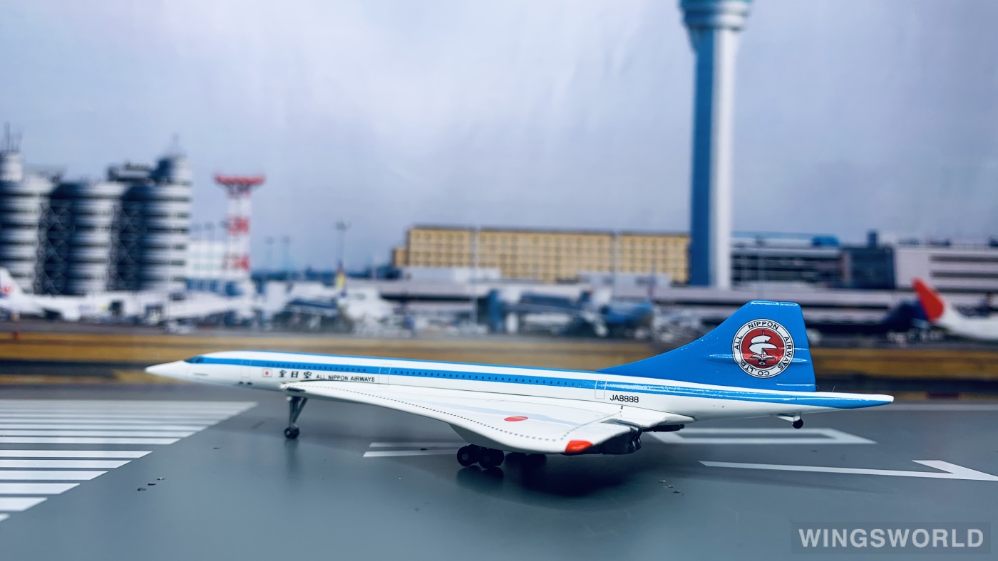 Phoenix 1:400 PH10011 ANA 全日空 Concorde JA8888