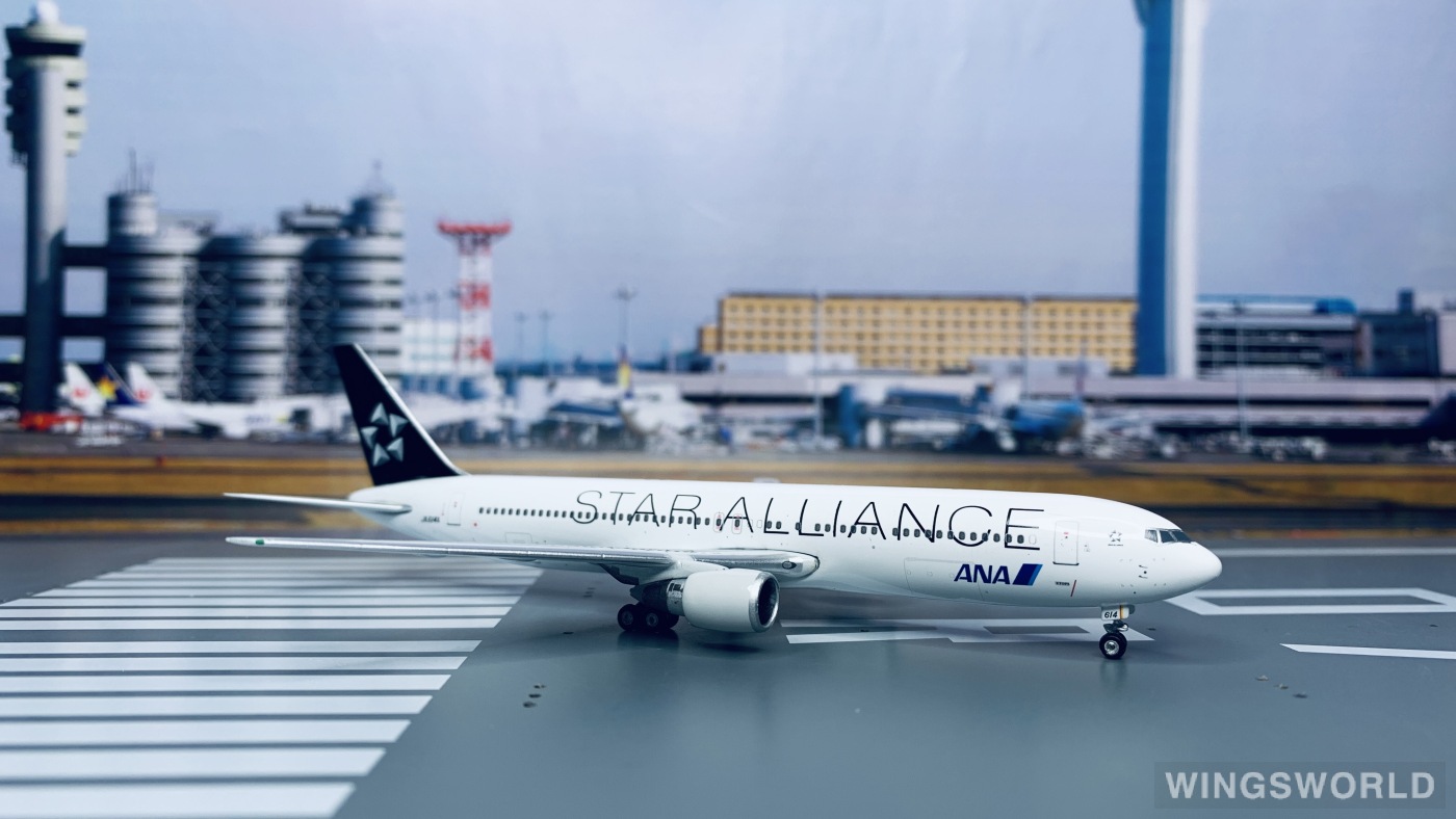 Phoenix 1:400 PH10398 ANA 全日空 Boeing 767-300 JA614A