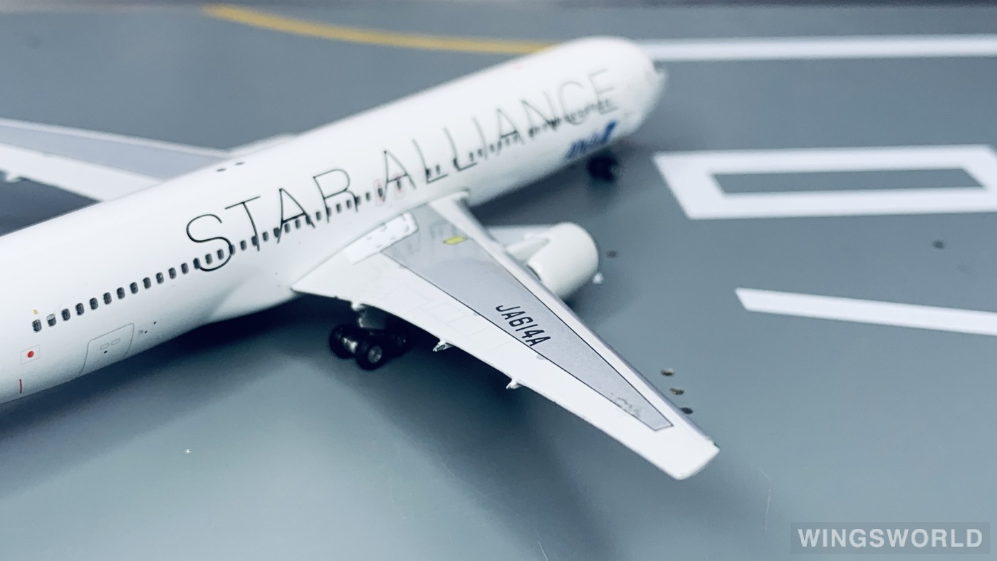 Phoenix 1:400 PH10398 ANA 全日空 Boeing 767-300 JA614A