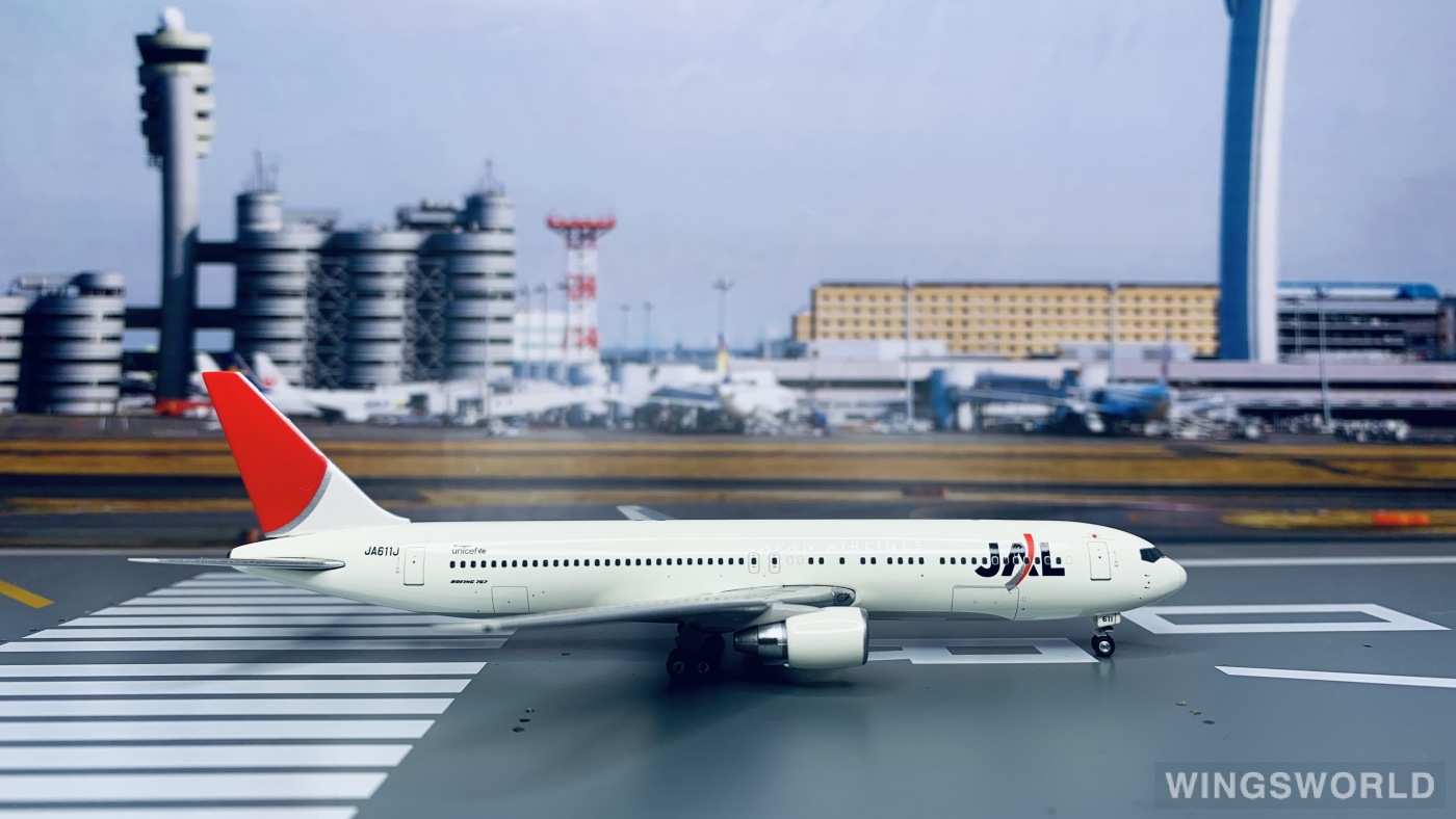 Phoenix 1:400 PH10519 Japan Airlines 日本航空 Boeing 767-300 JA611J