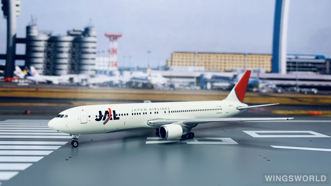 Phoenix 1:400 PH10519 Japan Airlines 日本航空 Boeing 767-300 JA611J