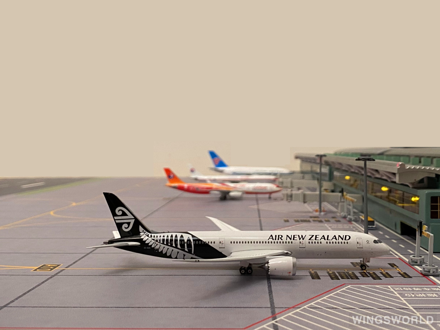 Phoenix 1:400 PH11217 Air New Zealand 新西兰航空 Boeing 787-9 ZK-NZD