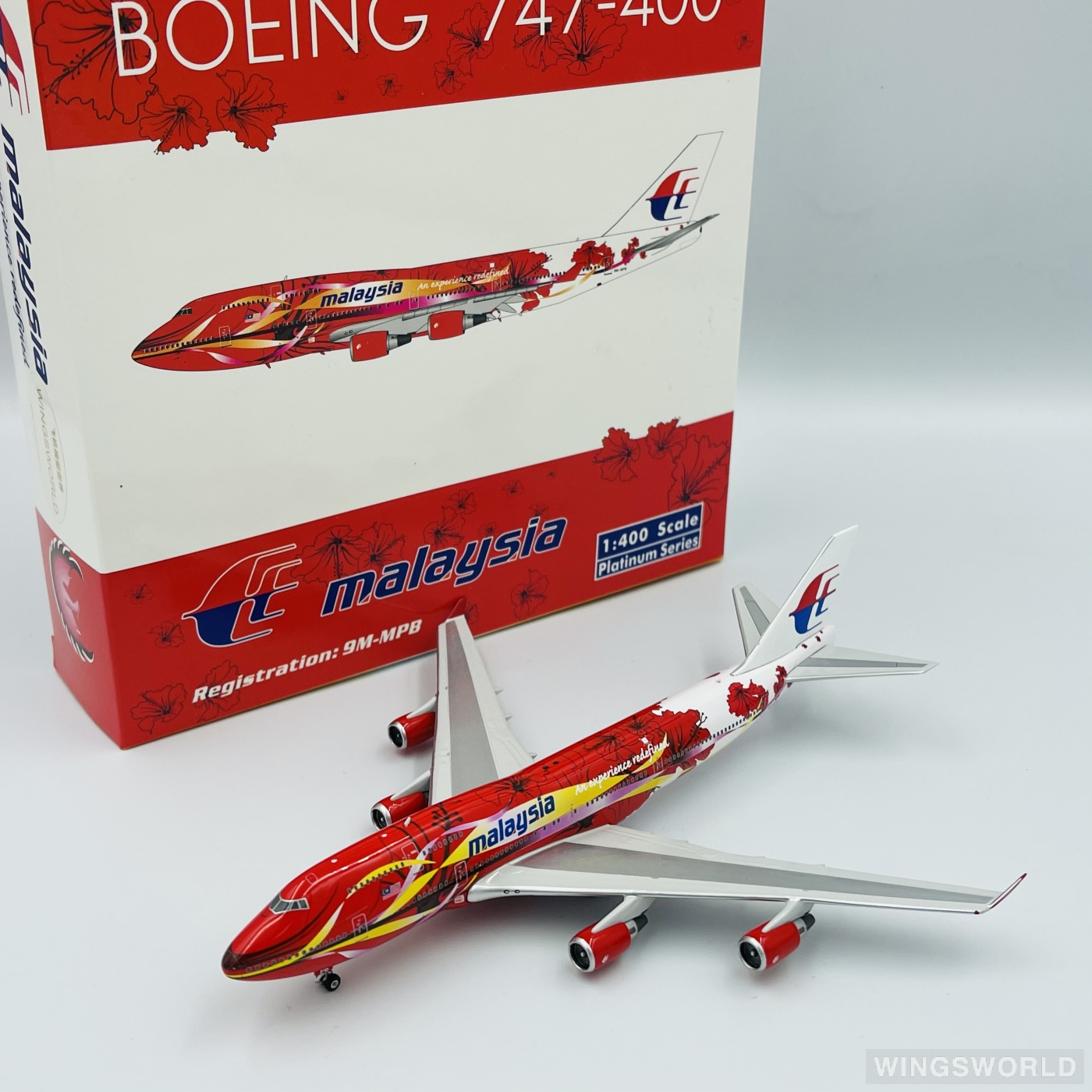 Phoenix 1:400 ph10995 Malaysia Airlines 马来西亚航空 Boeing 747-400 9M-MPB