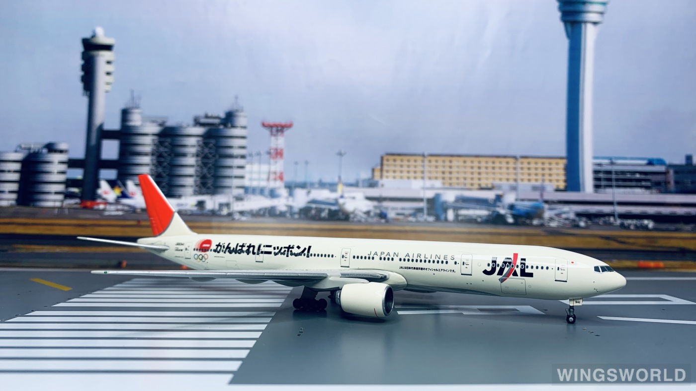 Phoenix 1:400 PH10098 Japan Airlines 日本航空 Boeing 777-300 JA8941