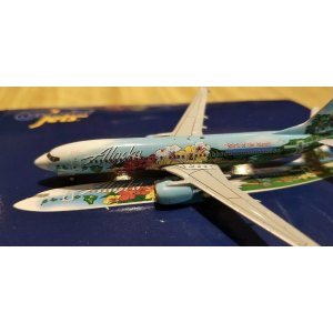 Alaska Airlines 阿拉斯加航空 Boeing 737-800 N560AS 海岛精神号 GJASA1358 Geminijets 1:400