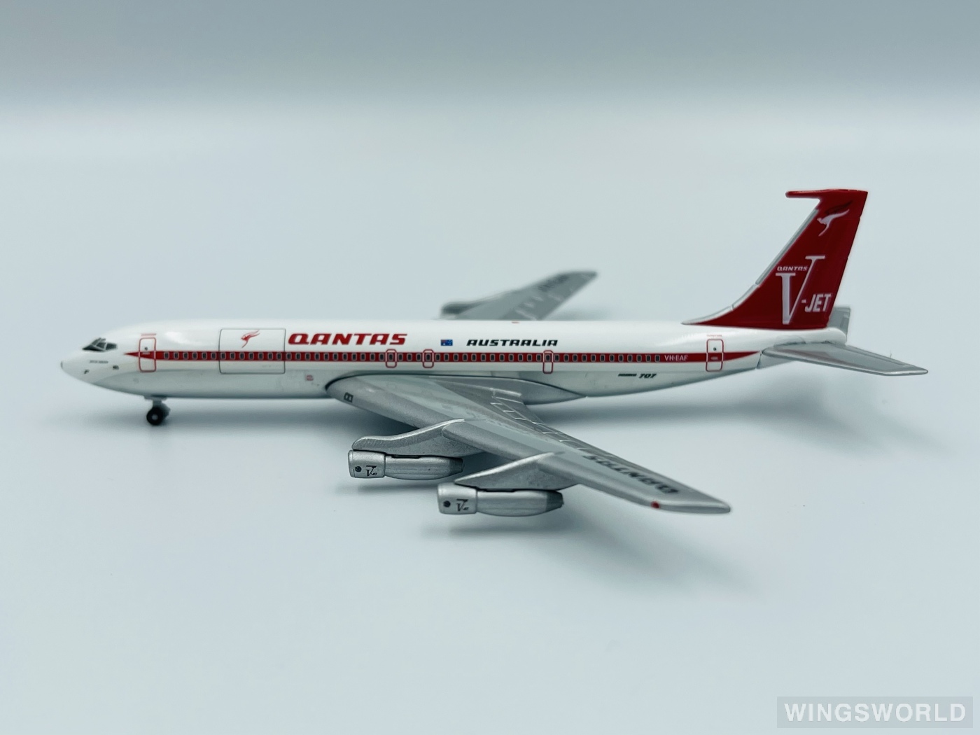 Geminijets 1:400 GJQFA079 Qantas 澳洲航空 Boeing 707-300 VH-EAF