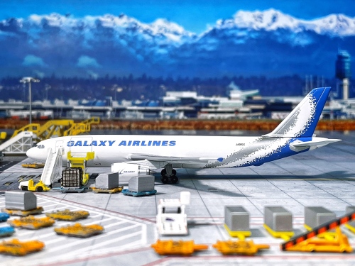 新品レアGalaxy Airlines A300-600R 1/400 模型