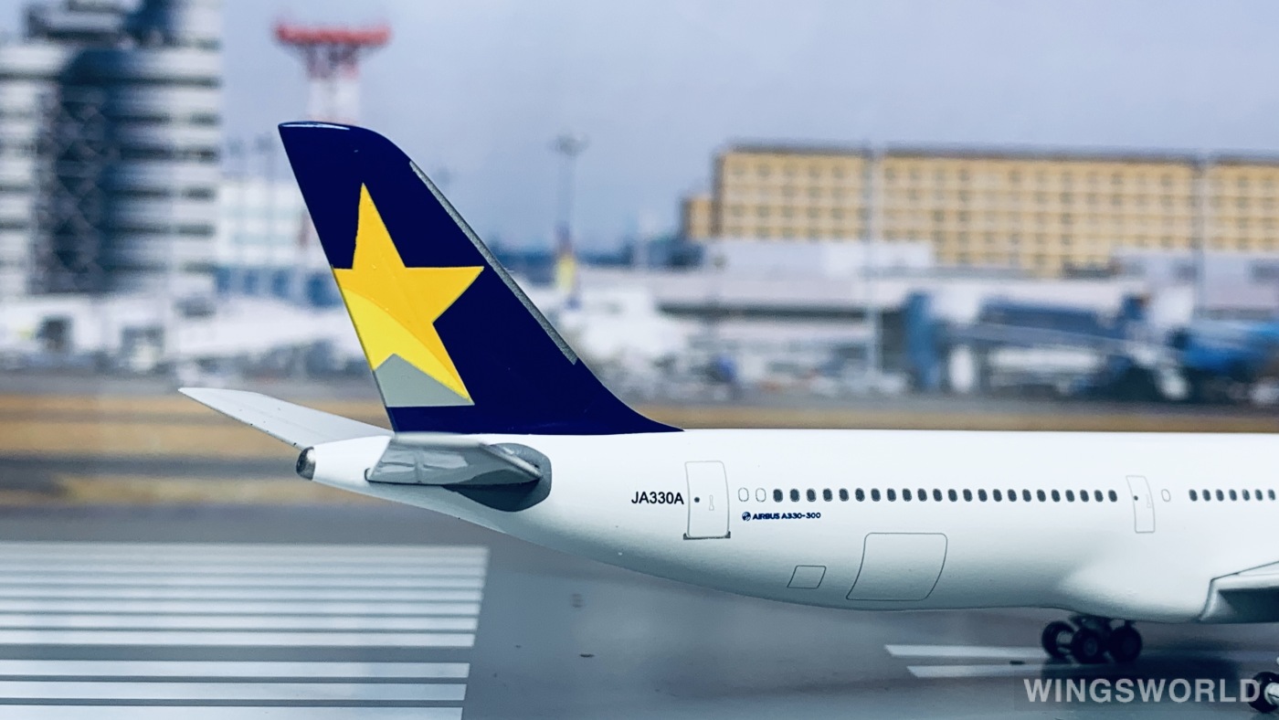 航空機・ヘリコプター Gemini 1/400 A330-300 SKYMARK 航空機・ヘリコプター Gemini 1/400 A330-300 SKYMARK 競売 大