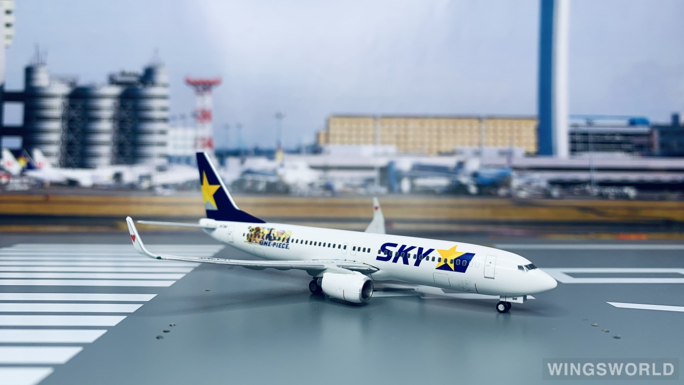 Geminijets 1:400 BC4007 Skymark Airlines 天马航空 Boeing 737-800 JA73NF