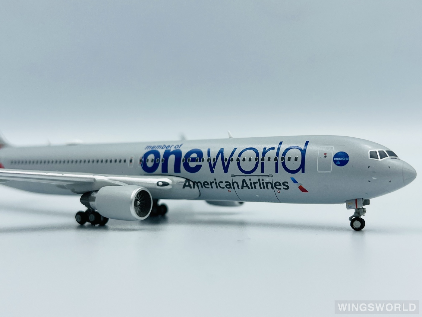 Geminijets 1:400 GJAAL1680 American Airlines 美国航空 Boeing 767-300 N343AN
