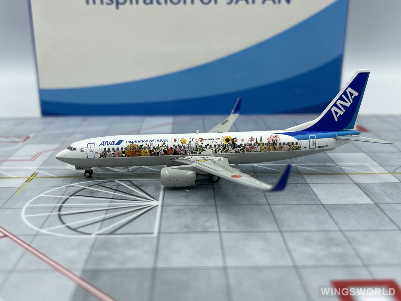 JC Wings 1:400 Boeing 737-800 ANA 全日空XX4690 JA85AN FLOWER JET的 