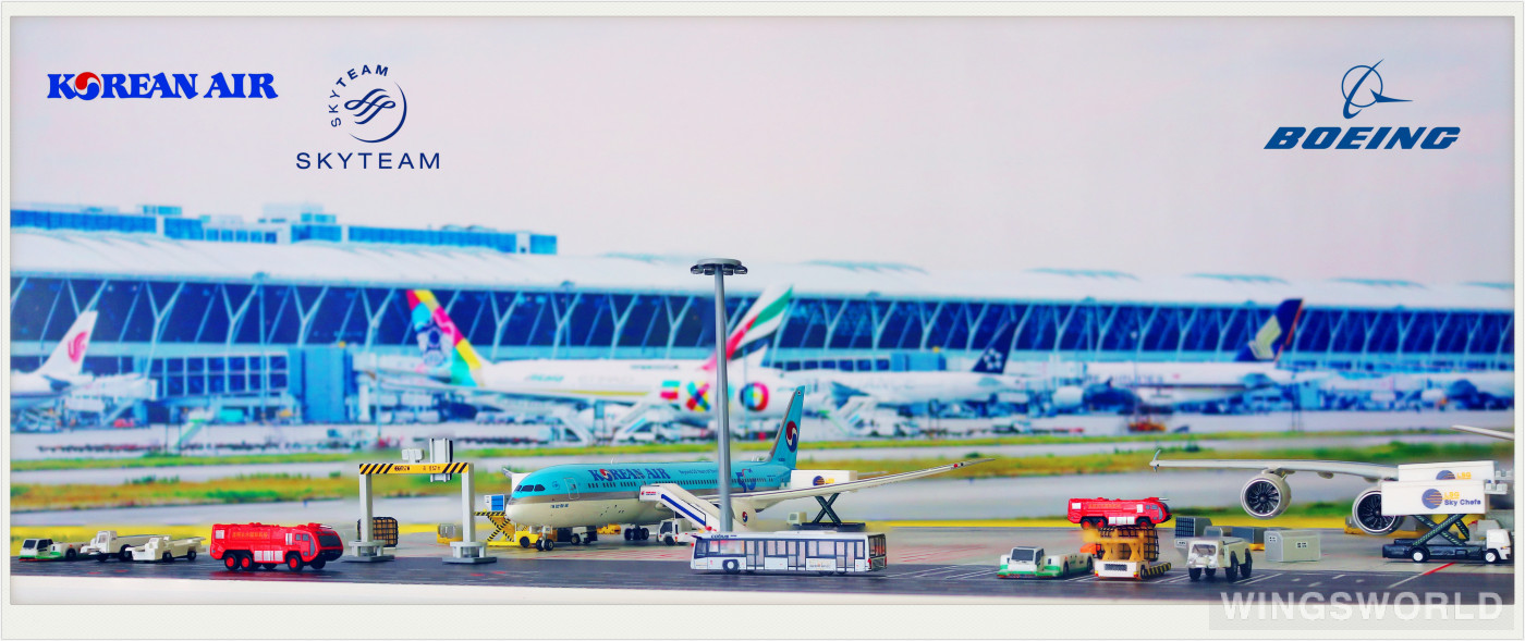 Phoenix 1:400 PH04276 Korean Air 大韩航空 Boeing 787-9 HL8082