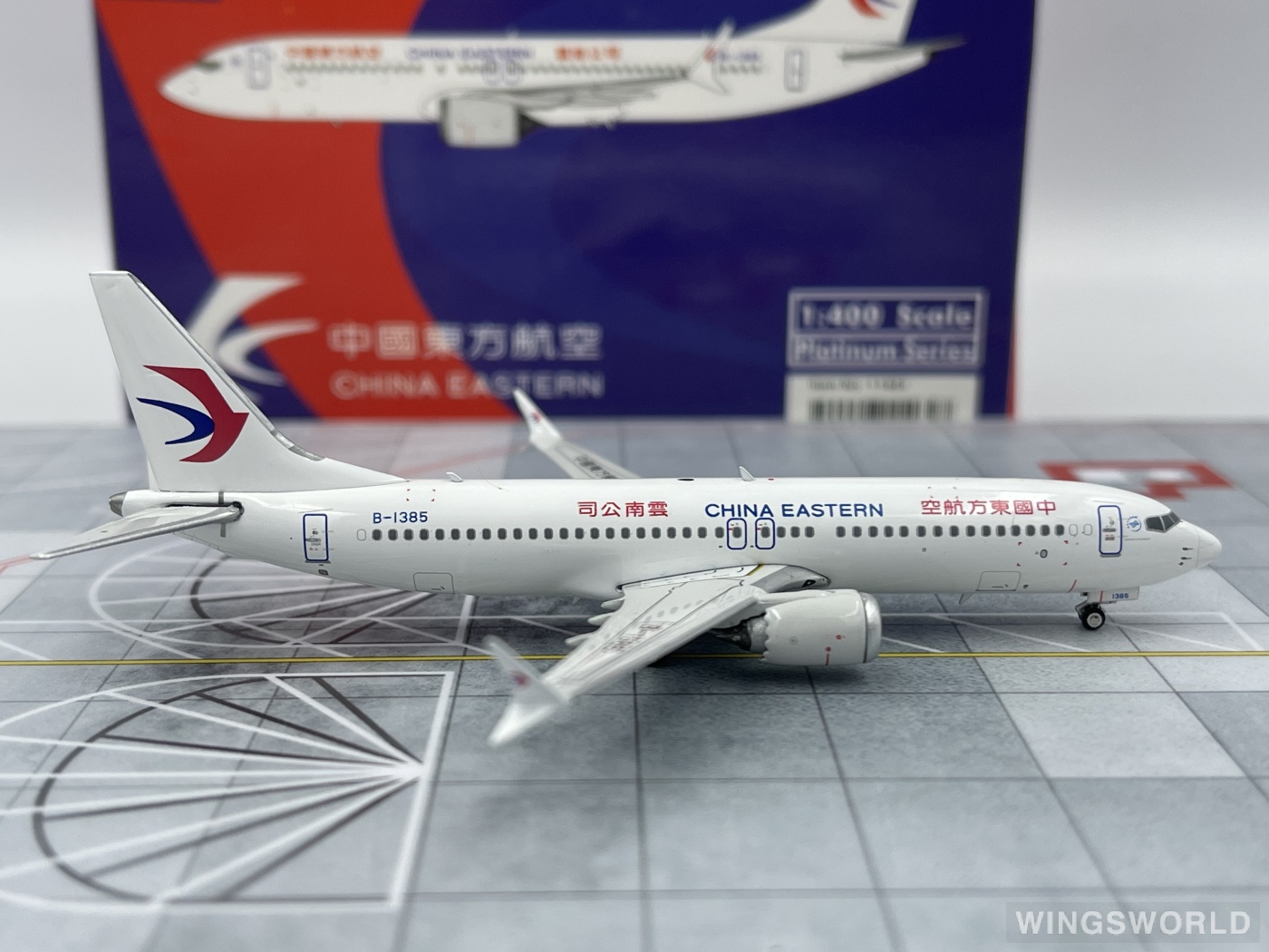 Phoenix 1:400 PH11464 China Eastern 中国东方航空 Boeing 737 MAX 8 B-1385