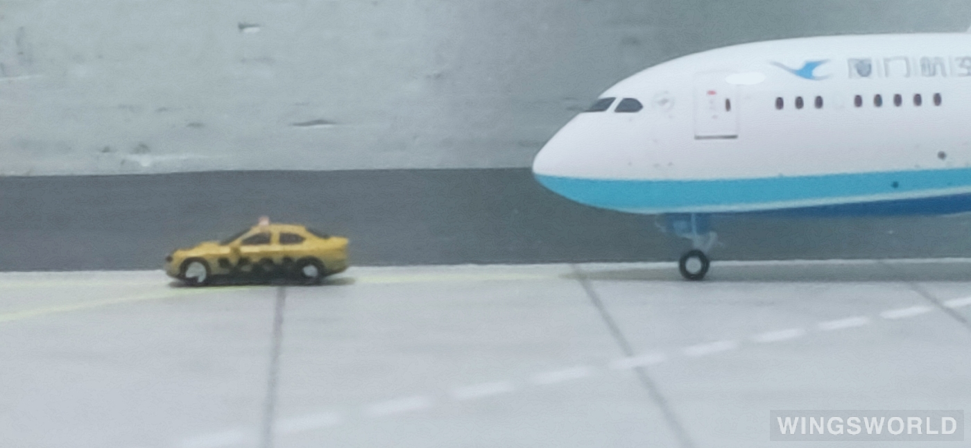 JC Wings 1:400 XX4620 XiamenAir 厦门航空 Boeing 787-8 B-2768