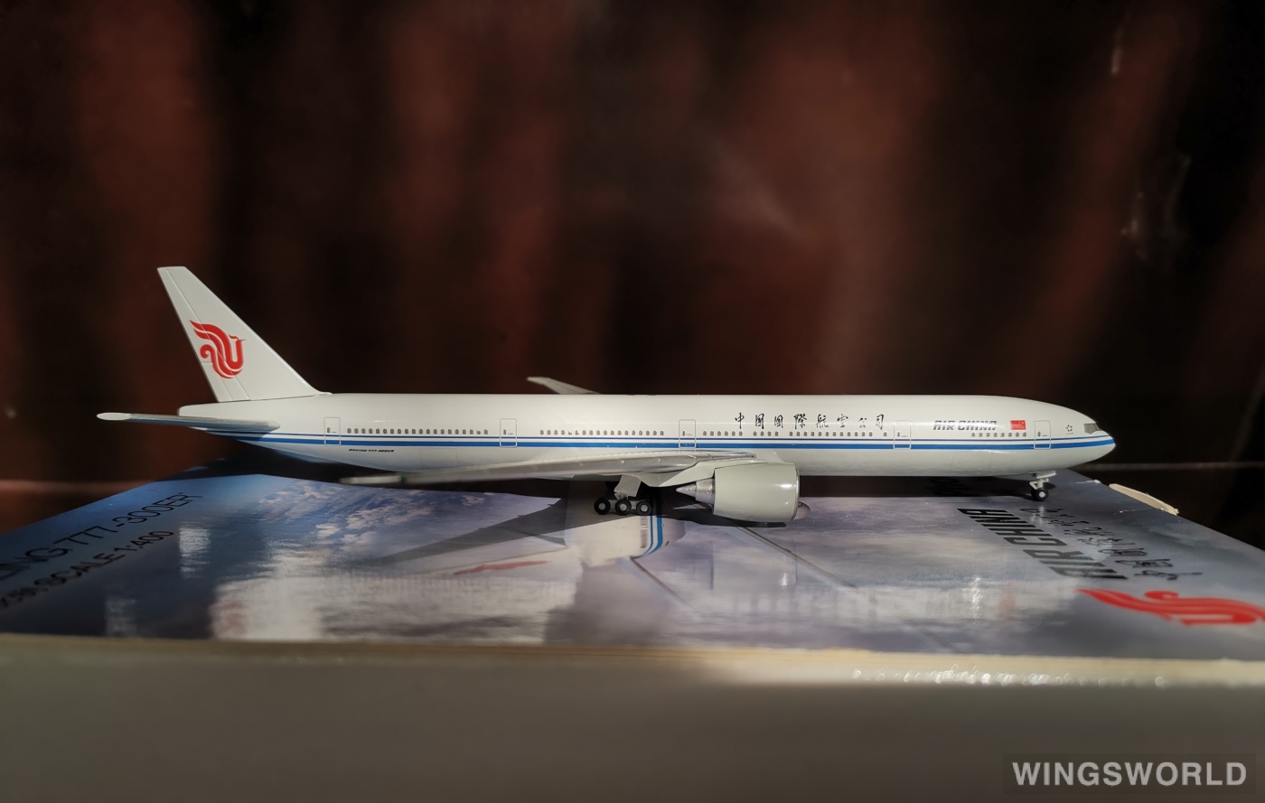 Hogan 1:400  Air China 中国国际航空 Boeing 777-300ER 