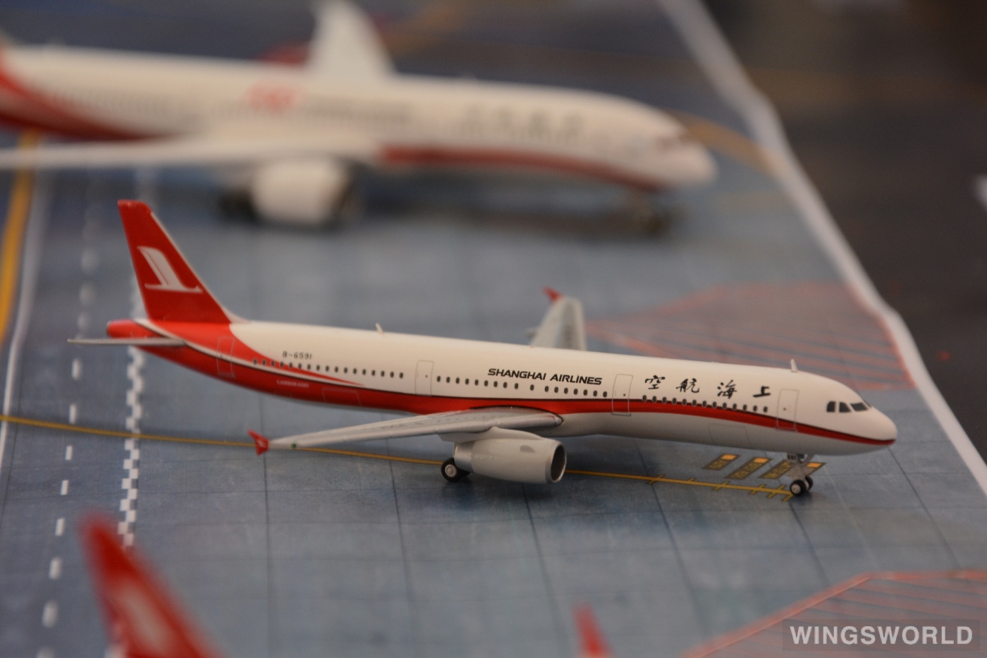 JC Wings 1:400 JCCSHSET Shanghai Airlines 上海航空 Airbus A321 B-6591