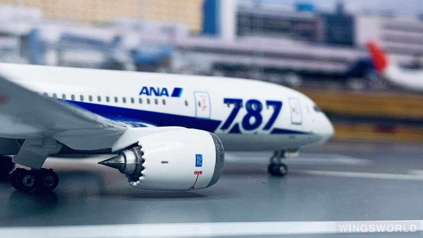 Phoenix 1:400 PH10585 ANA 全日空 Boeing 787-8 JA805A