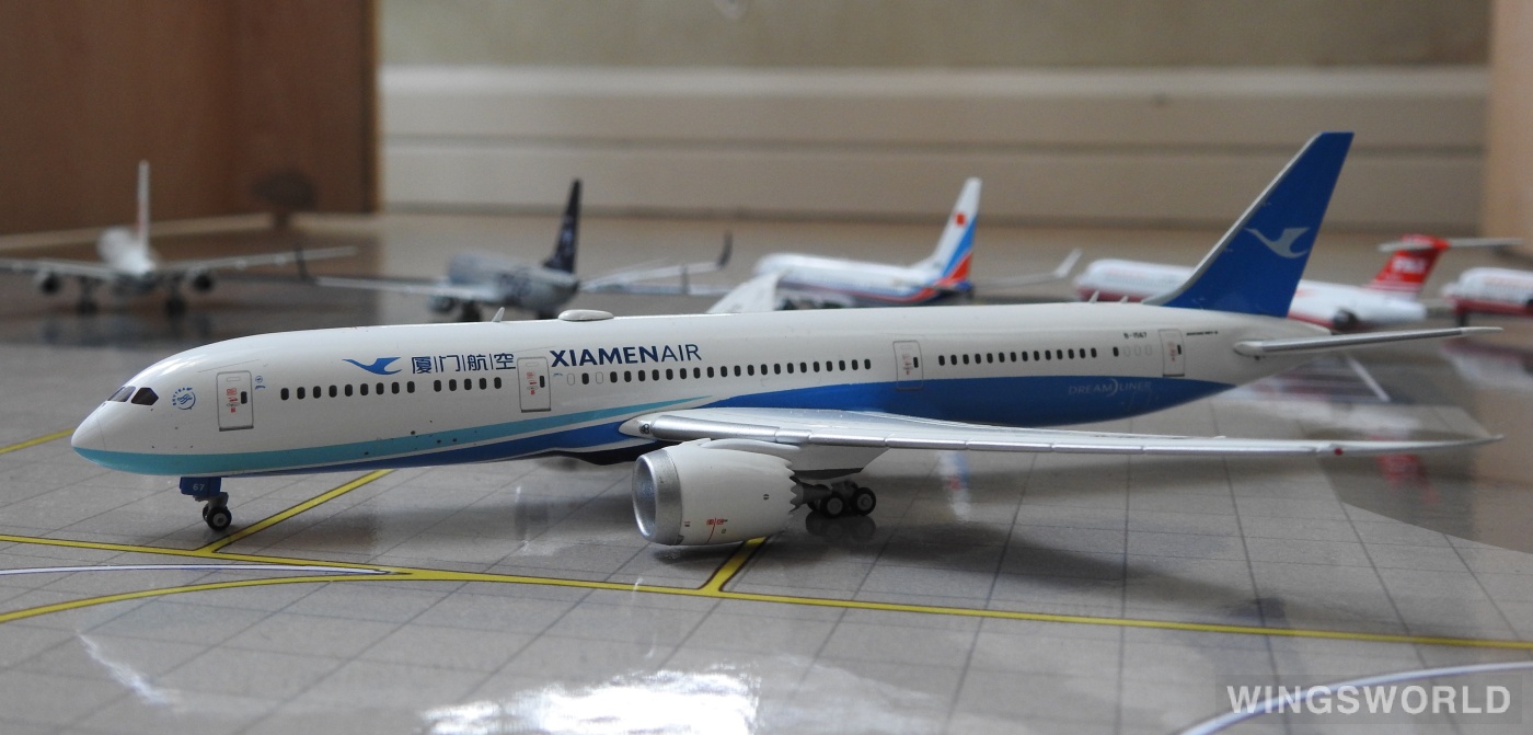 1/200 ANA 787-8 葉月 Hasegawa 1/200 ANA Boeing 787-8 Plastic Model